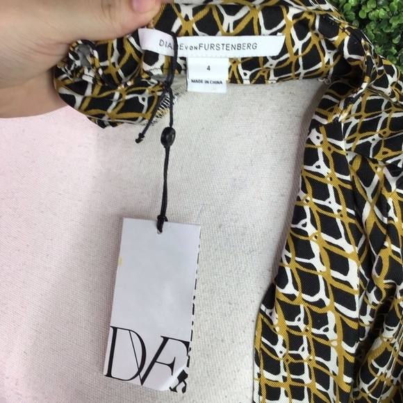 DVF wrap dress 100%silk NWT new julian - Picture 11 of 13